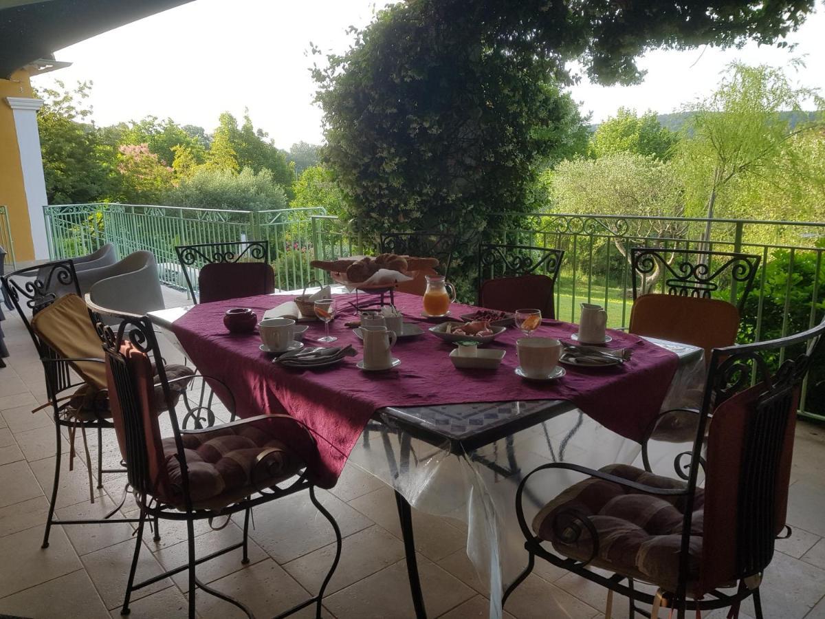 Maison Mimosa Salernes Kültér fotó